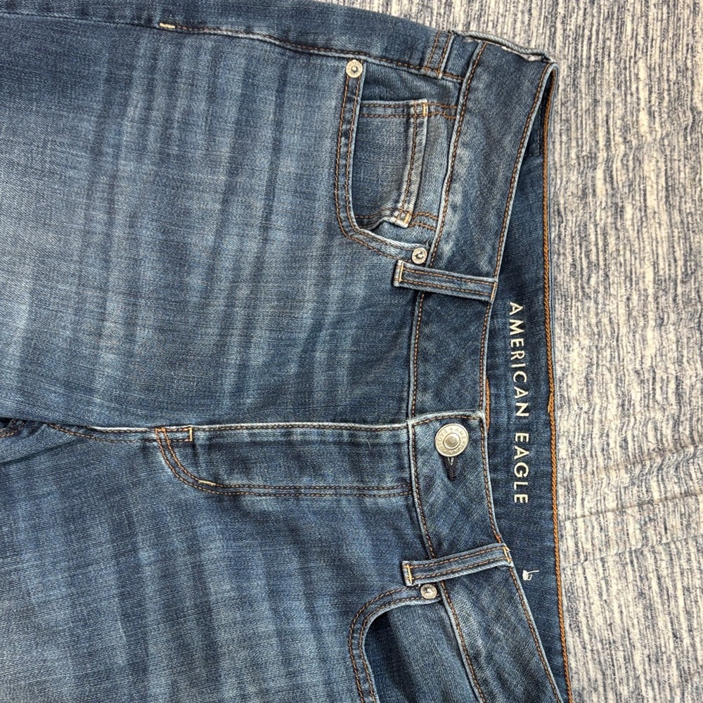 American Eagle Outfitters High Rise Dark Blue Jeans